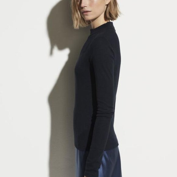 NWT Vince Long sleeve Half Zip Mock Neck Pullover in Coastal. Size small. - Picture 5 of 9